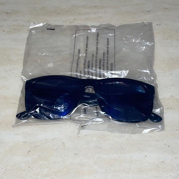 Eddie Bauer Tilton (Blue) Polarized Sunglasses New With Tags. Black Frames - Picture 4 of 4